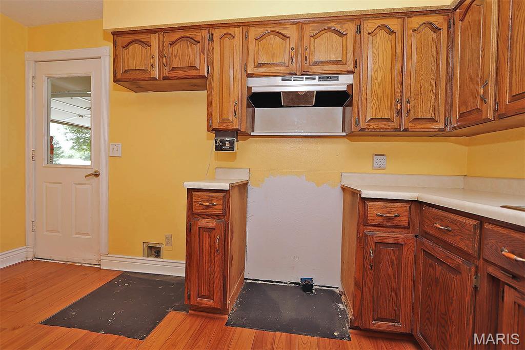 10288 State Highway W Highway Property Photo 17