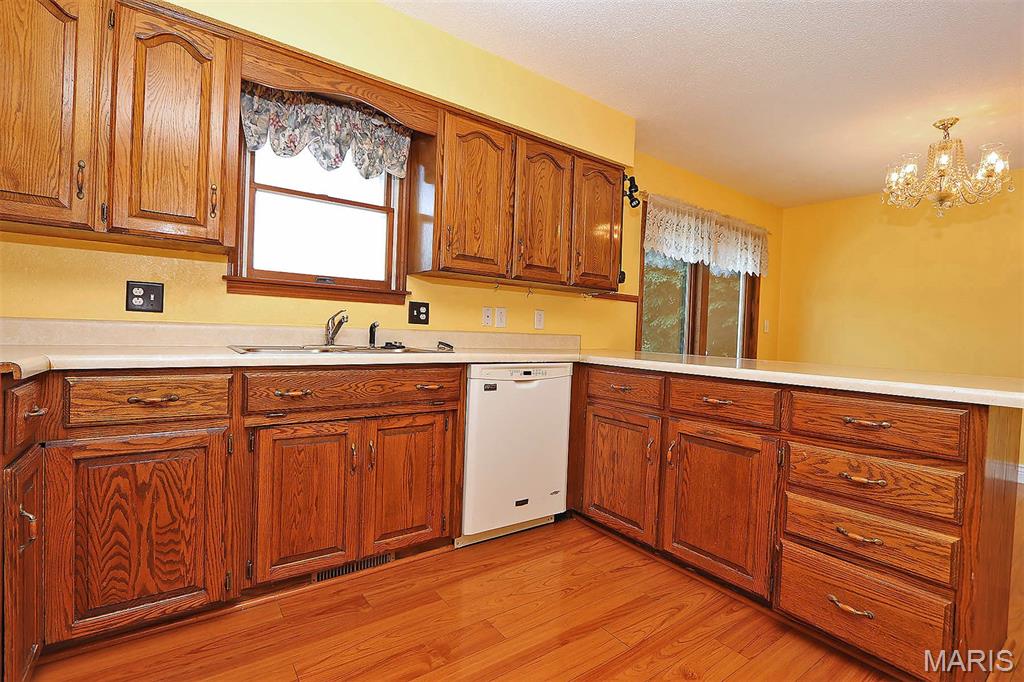 10288 State Highway W Highway Property Photo 18