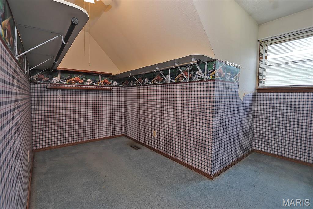 10288 State Highway W Highway Property Photo 32