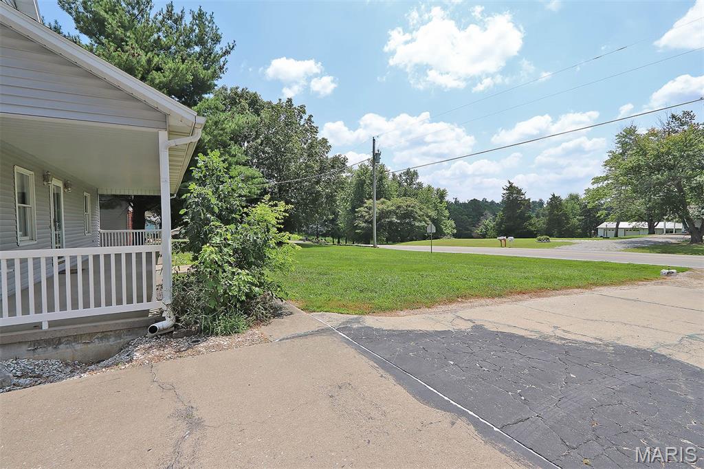 10288 State Highway W Highway Property Photo 44