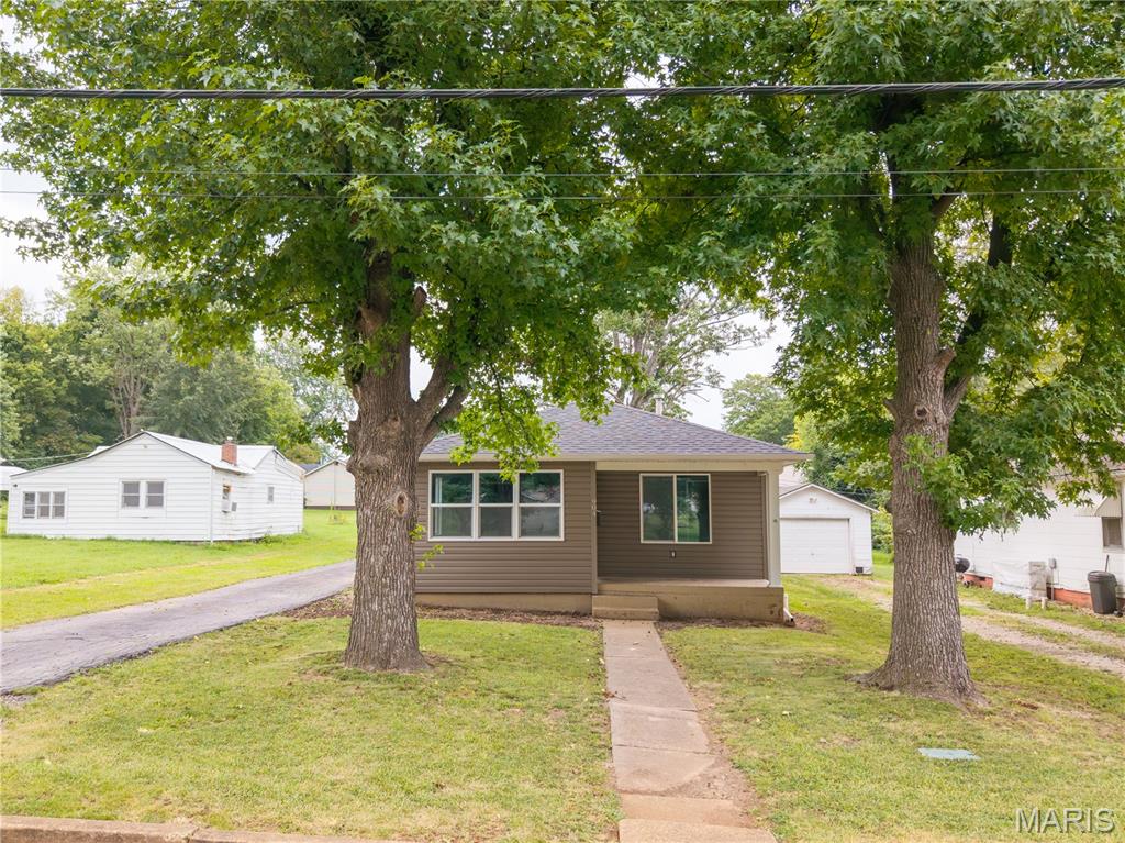904 N Middle Street