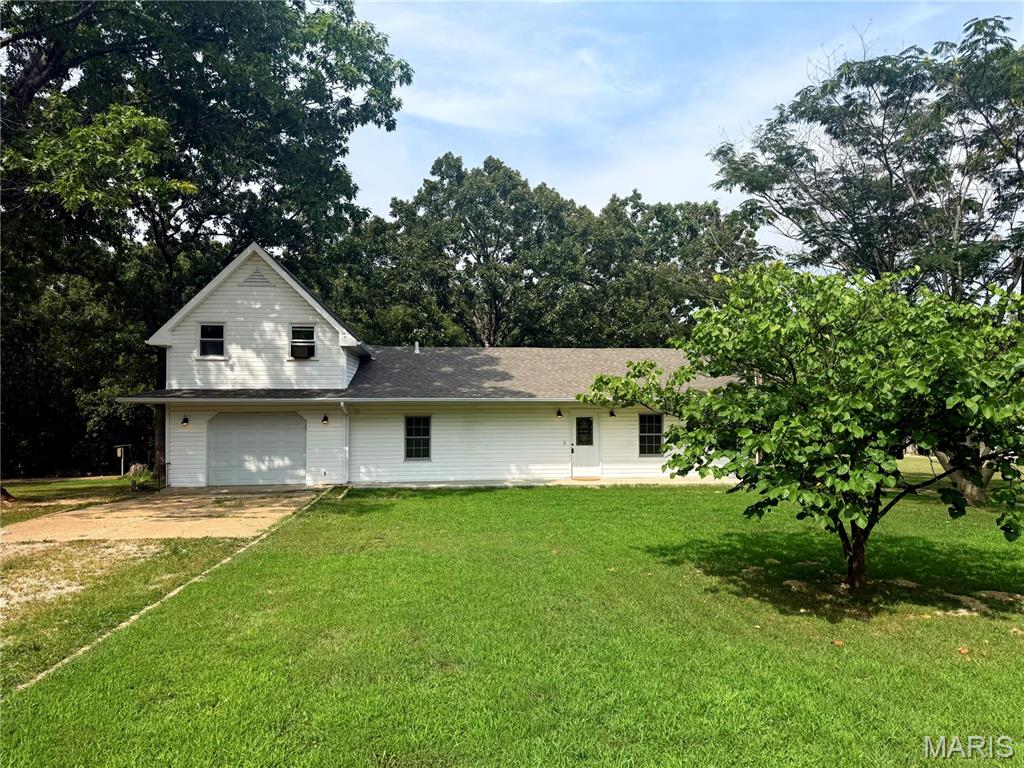 2803 Highway J Property Photo 1