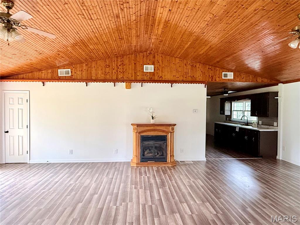 2803 Highway J Property Photo 12