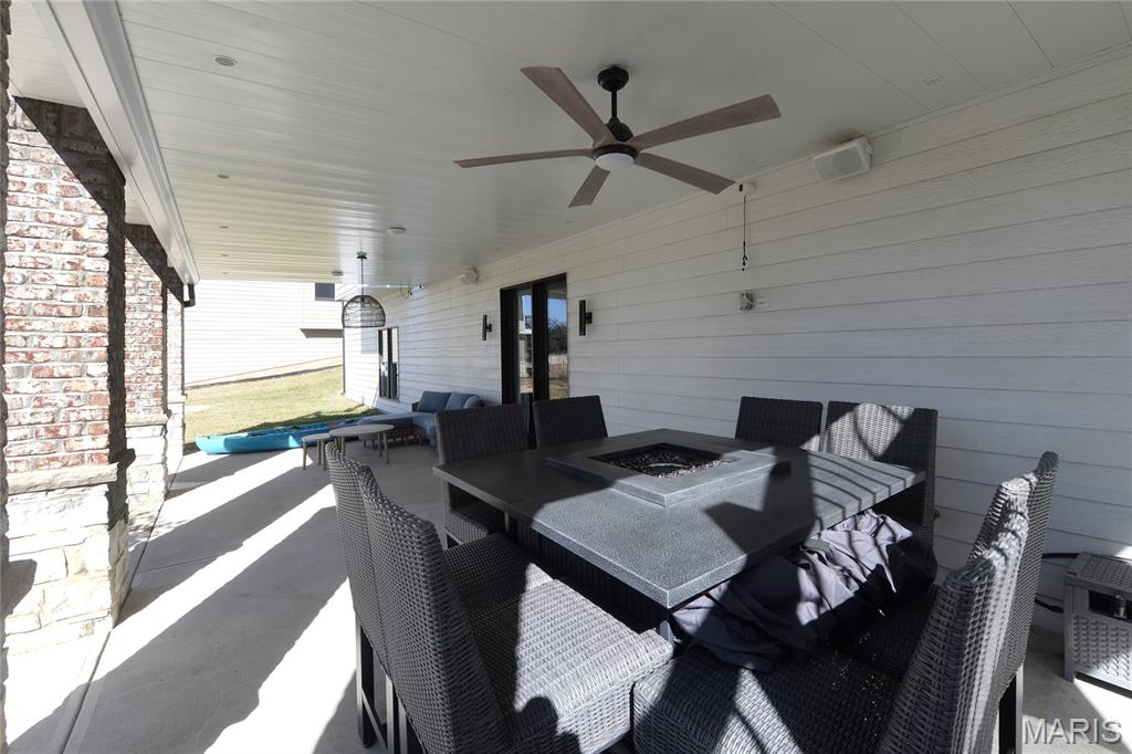 17016 Lakeside Ridge Property Photo 18