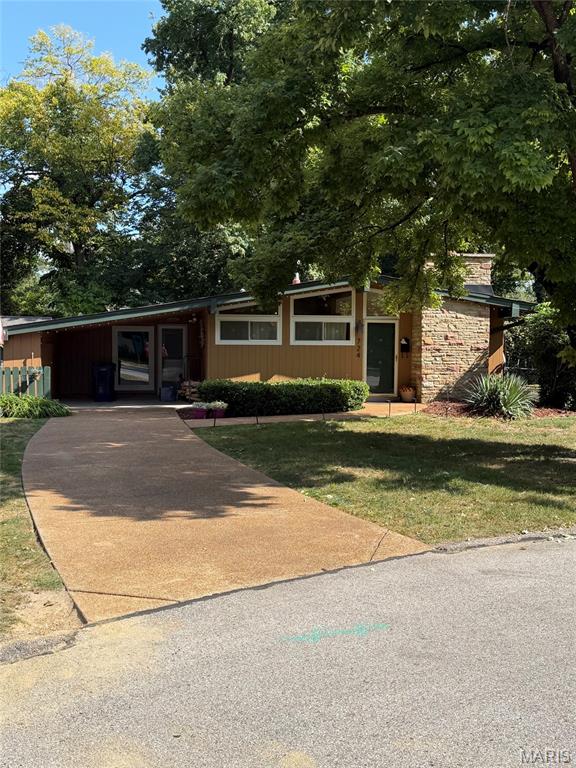 724 Fieldcrest Drive