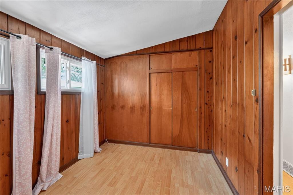 724 Fieldcrest Drive Property Photo 34