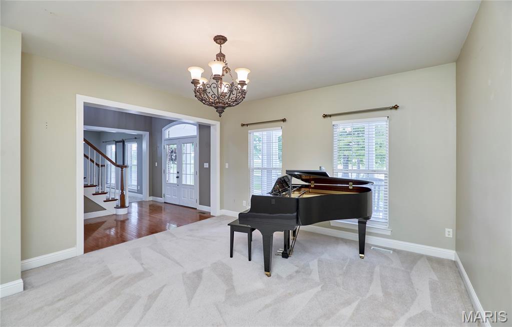 409 Westridge Drive Property Photo 11