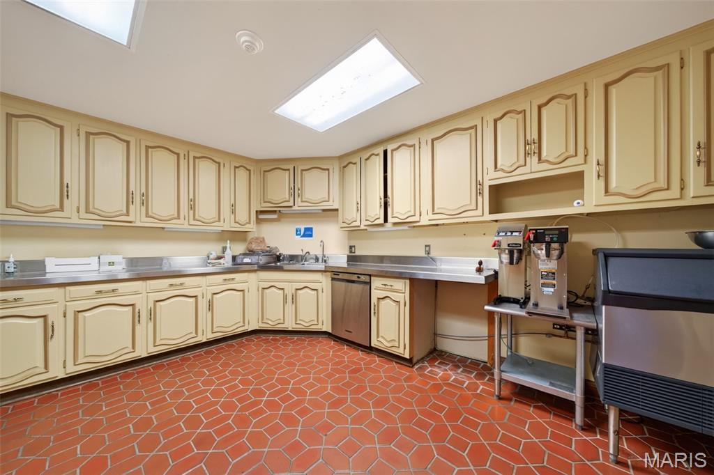 1461 Highway Ee Property Photo 47