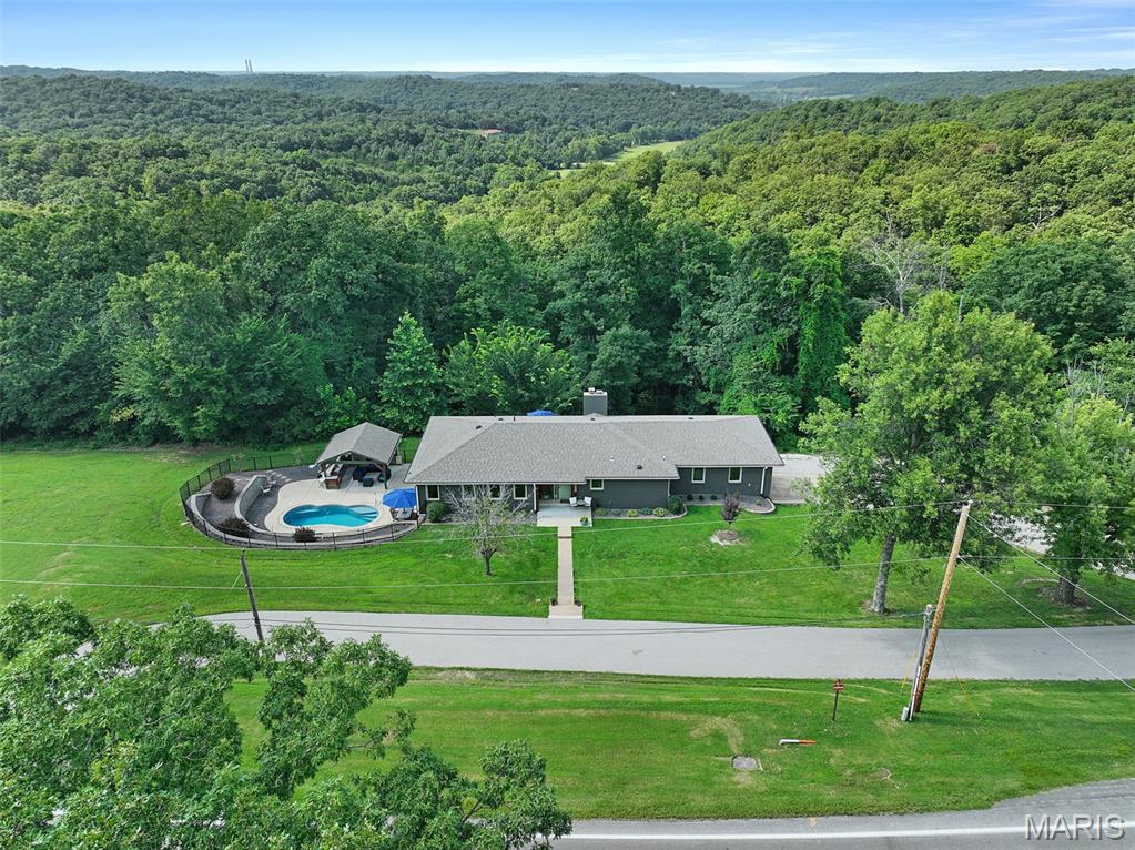 1863 Highway 100 Property Photo 11
