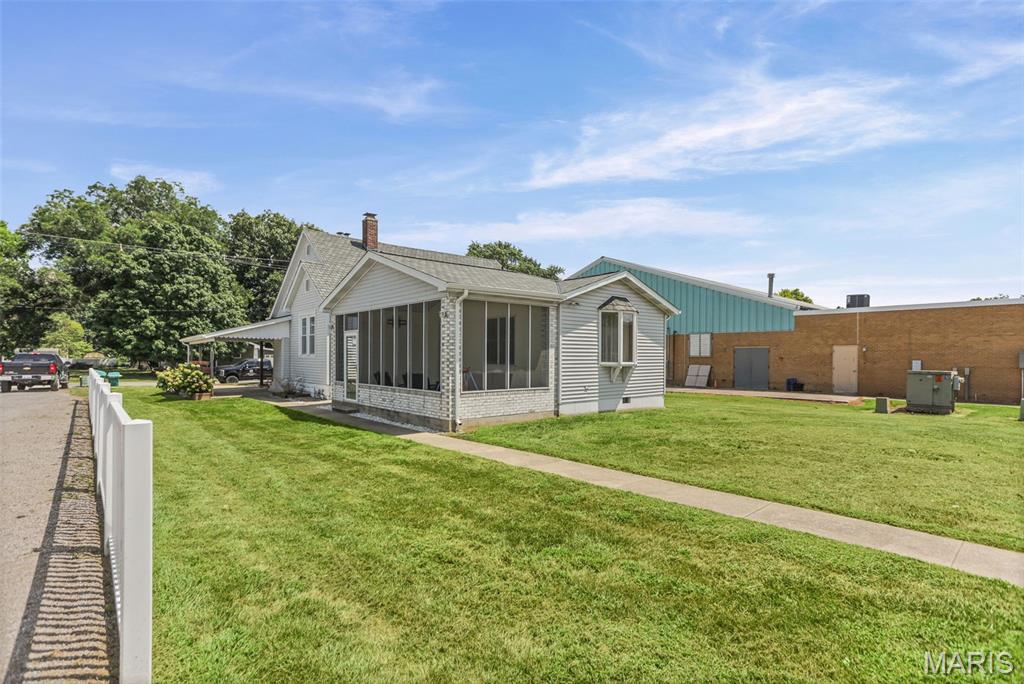 851 11th Street Property Photo 7