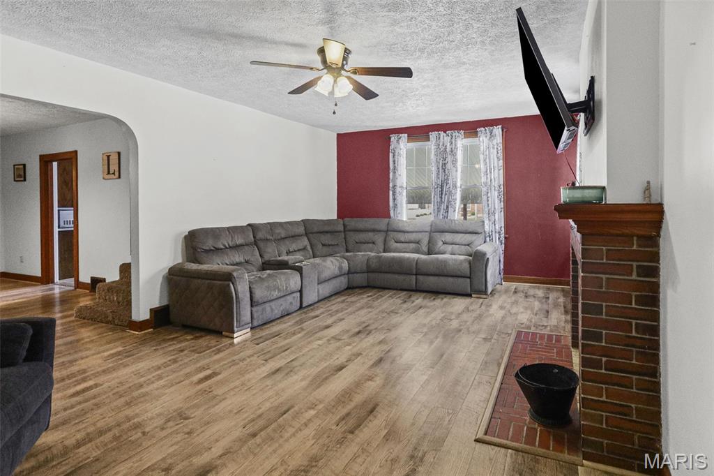851 11th Street Property Photo 12