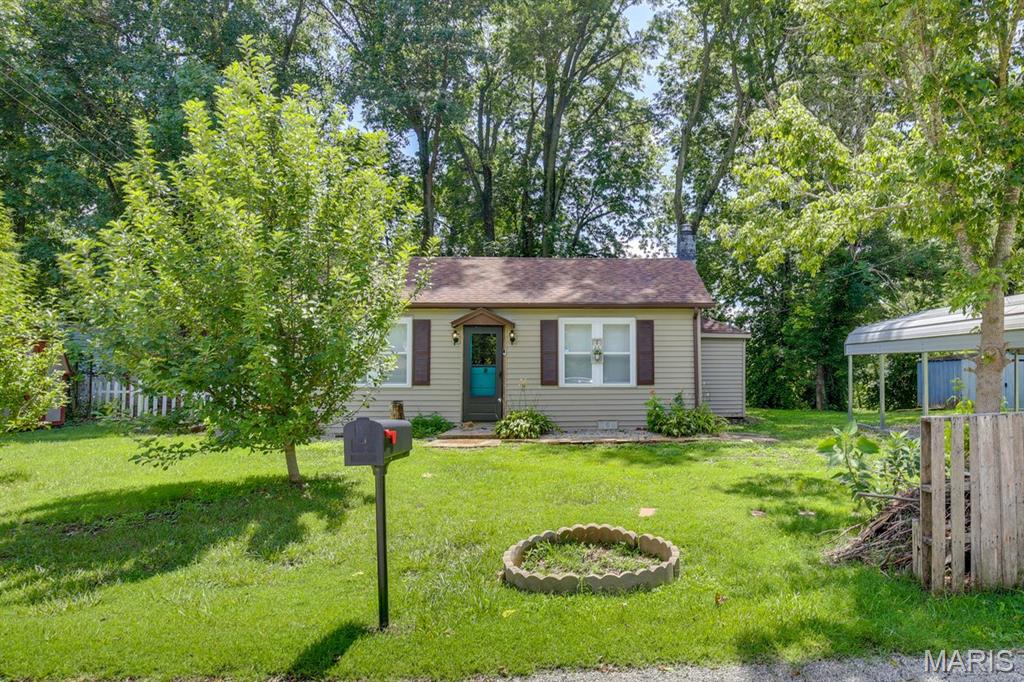 8182 Riverview Drive Property Photo 1
