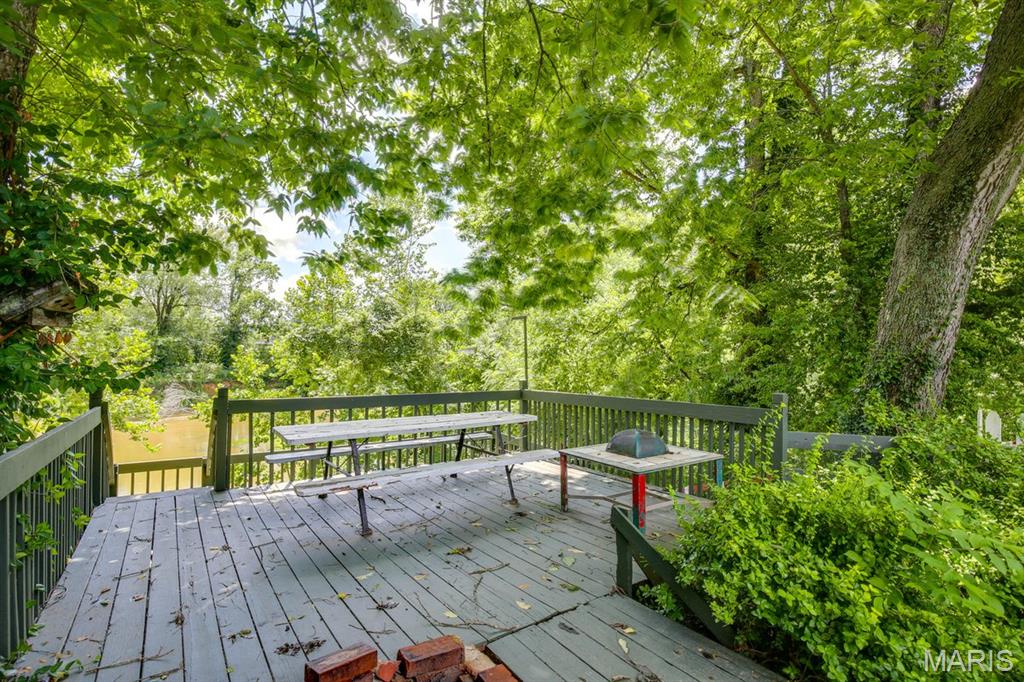 8182 Riverview Drive Property Photo 13