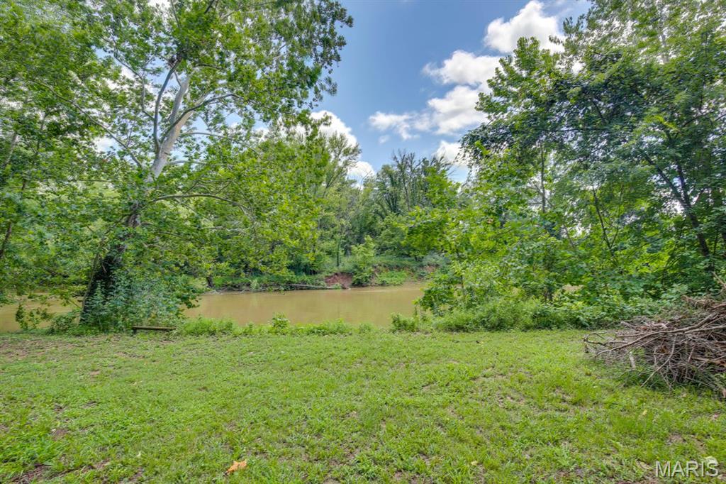 8182 Riverview Drive Property Photo 14