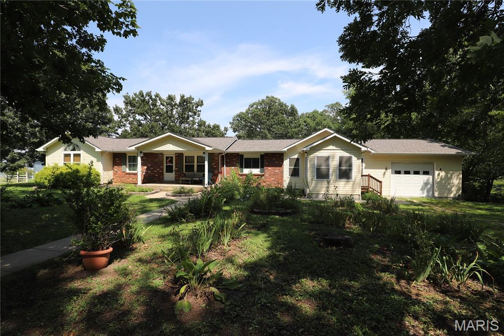 11697 John Emling Road Property Photo 1