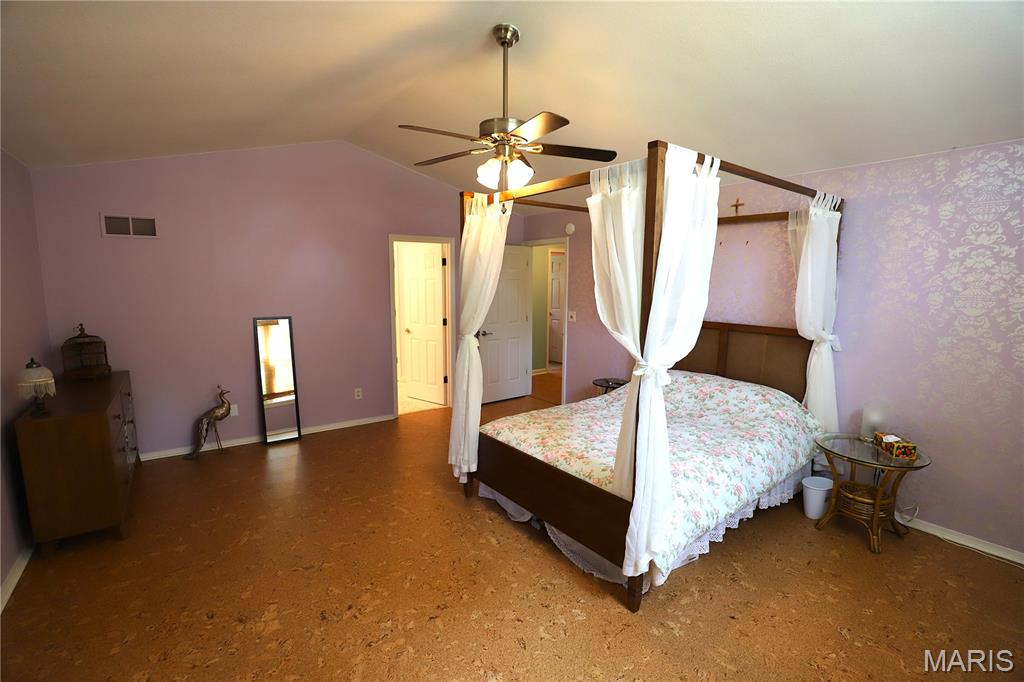 11697 John Emling Road Property Photo 21