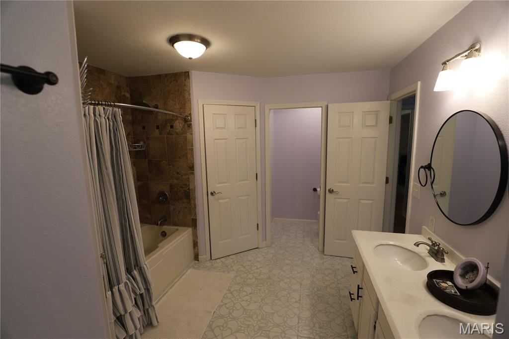 11697 John Emling Road Property Photo 24