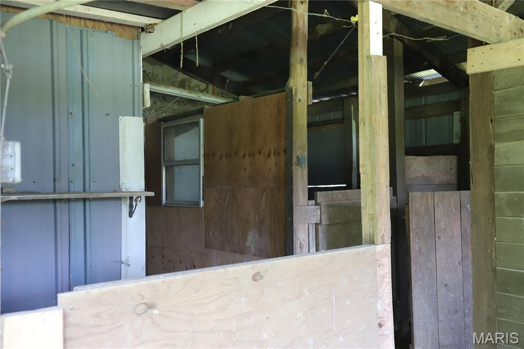 11697 John Emling Road Property Photo 35