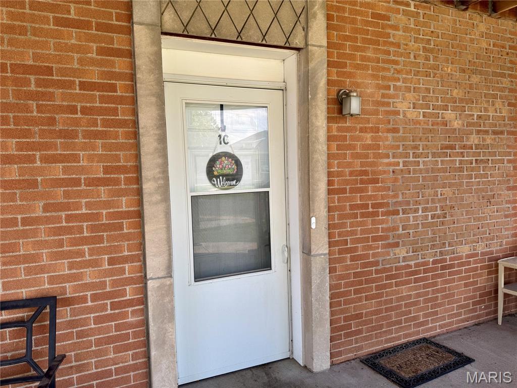 206 Kroeger Avenue 1C Property Photo 1