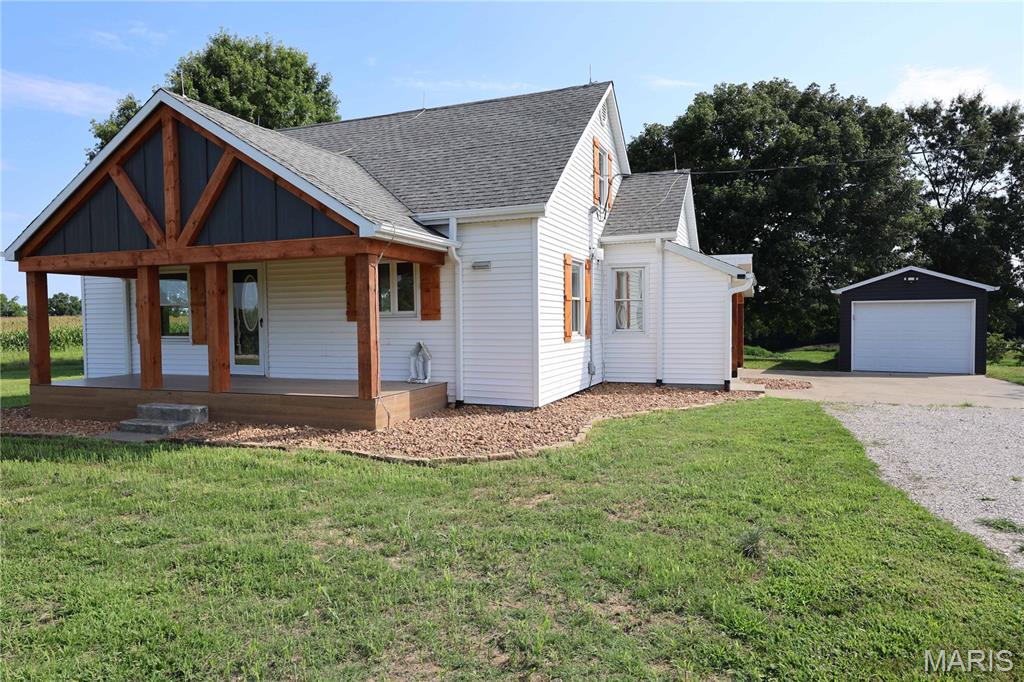 6554 N Highway 61 Property Photo 1