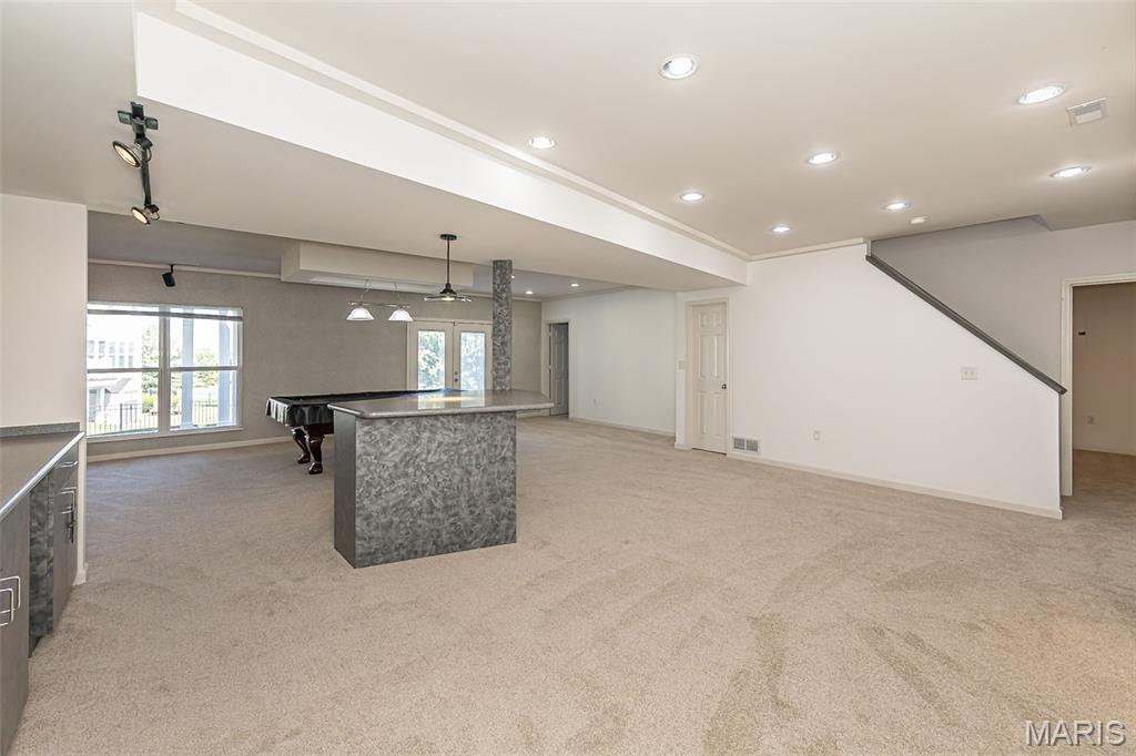 865 Bellerive Manor Drive Property Photo 18