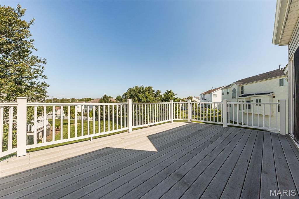 865 Bellerive Manor Drive Property Photo 26