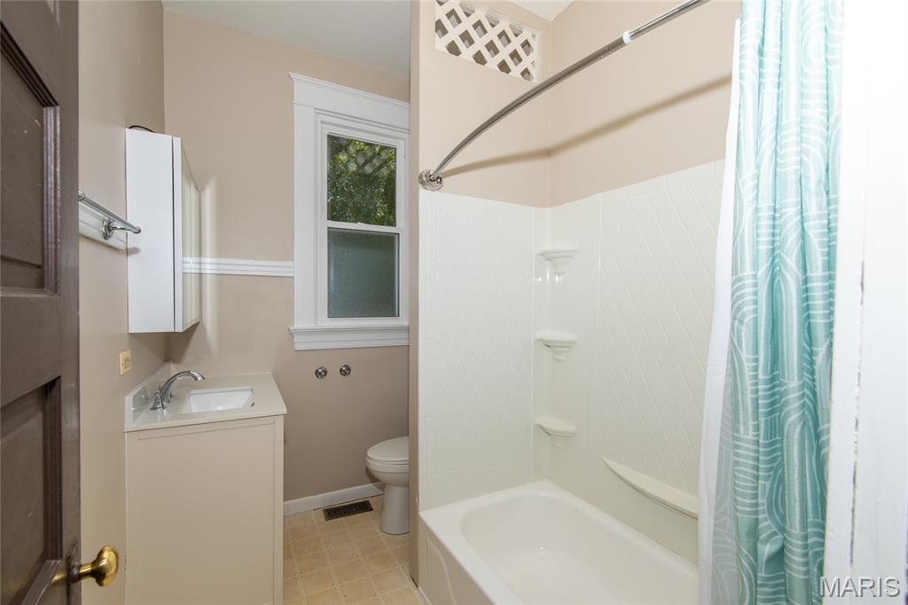 629 E C Street Property Photo 13
