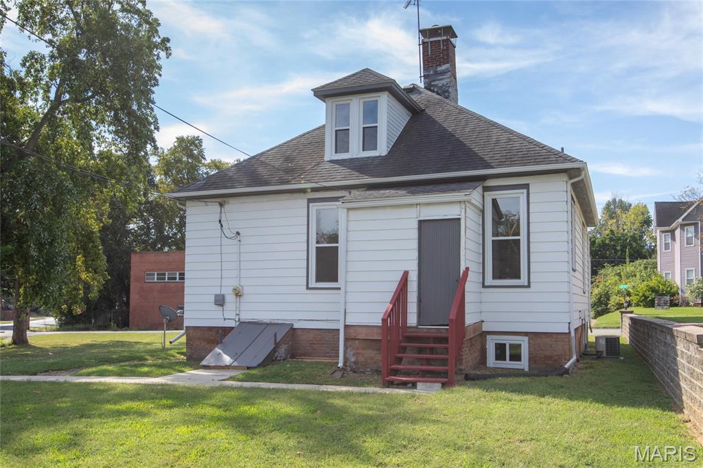 629 E C Street Property Photo 36