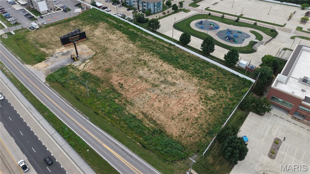 7870 Veterans Memorial Parkway