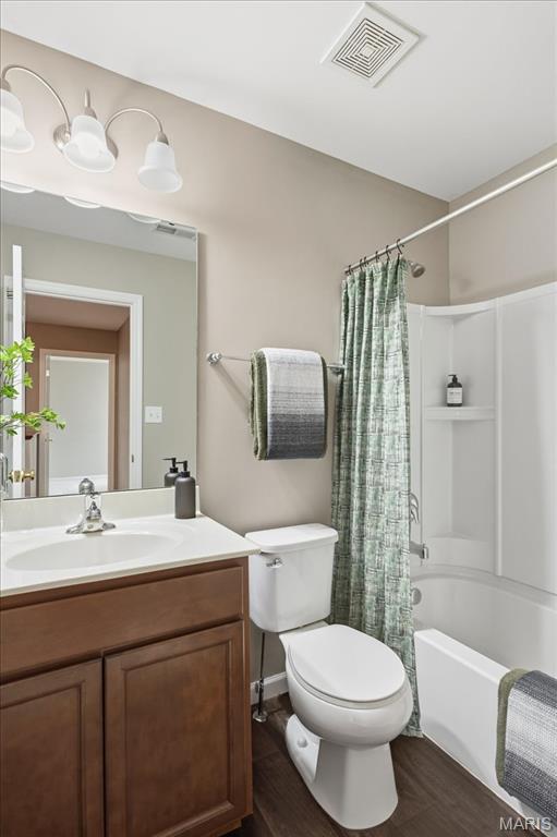 27 Loris Lane Property Photo 14