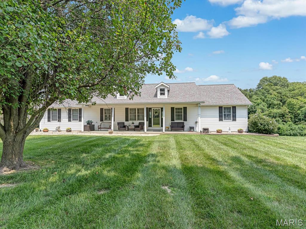6760 Woodhill Run Property Photo 1
