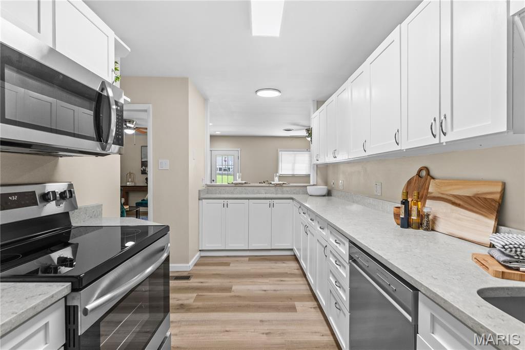 6334 Hurstgreen Lane Property Photo 11