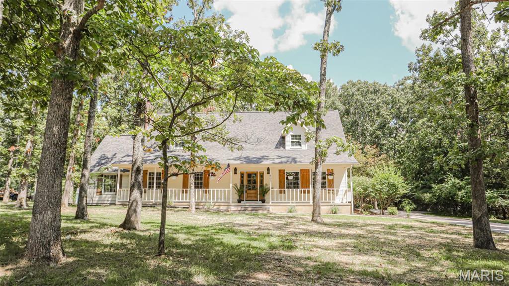 807 Lariat Lane