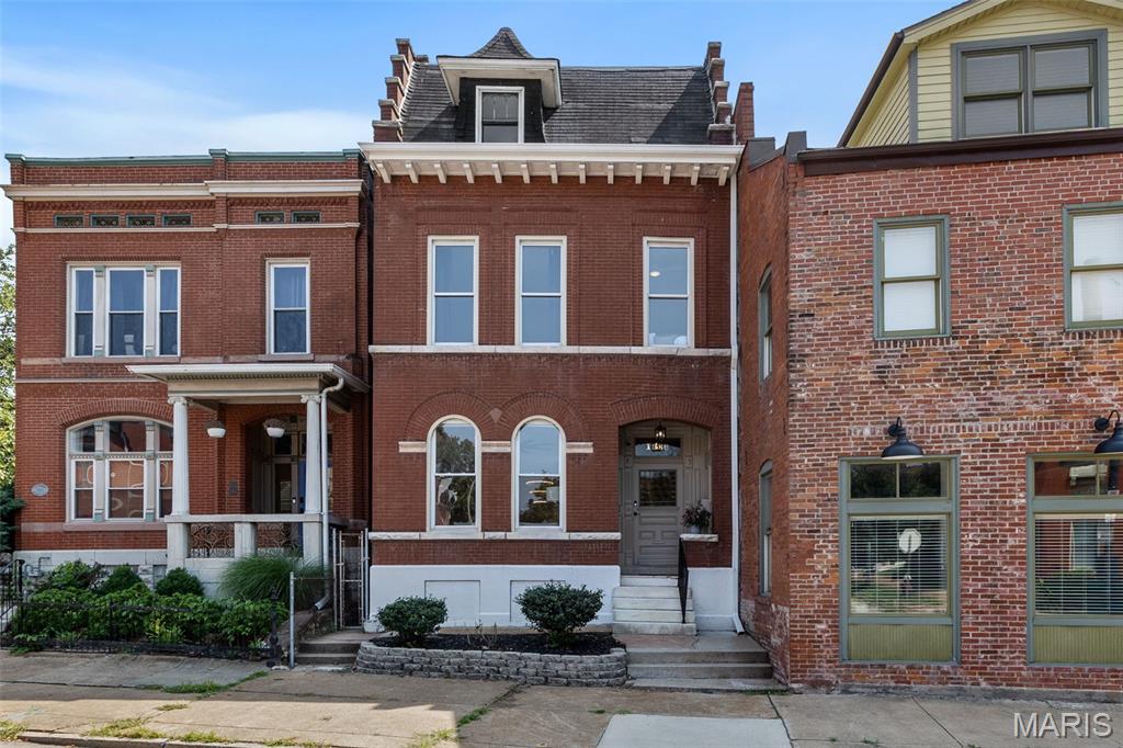 1936 Arsenal Street Property Photo 1