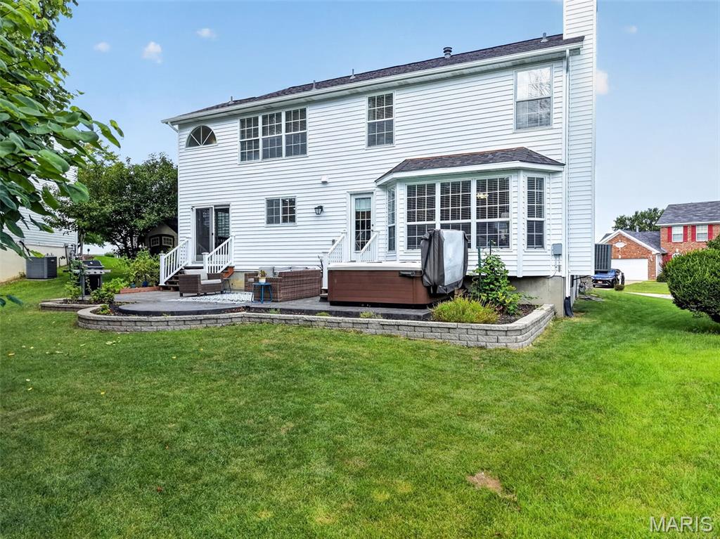 217 Country Hollow Court Property Photo 8