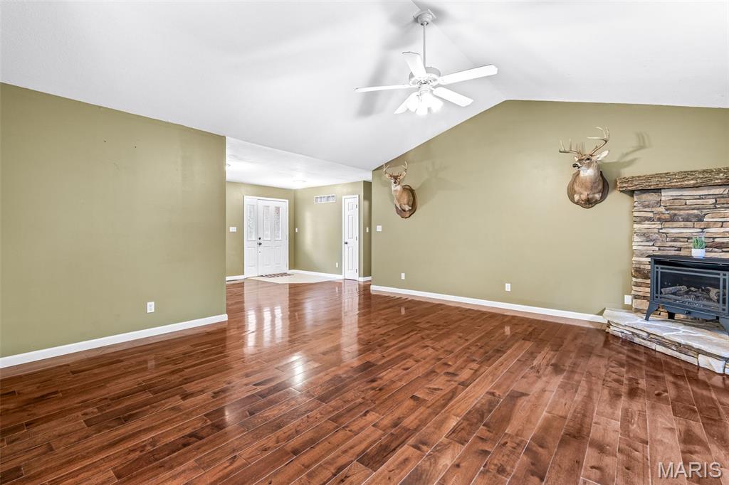 5945 Old Hickory Trail Property Photo 8