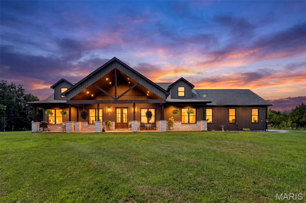 1010 Highway Uu Property Photo 1