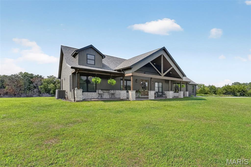 1010 Highway Uu Property Photo 2