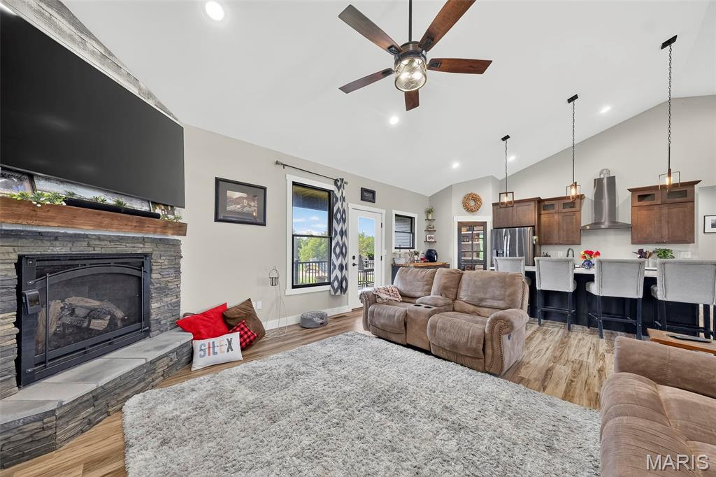 1010 Highway Uu Property Photo 23