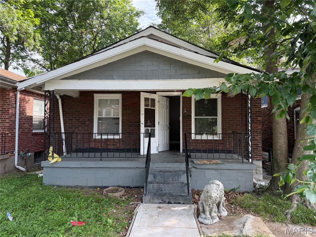 6719 Stratford Avenue Property Photo 1