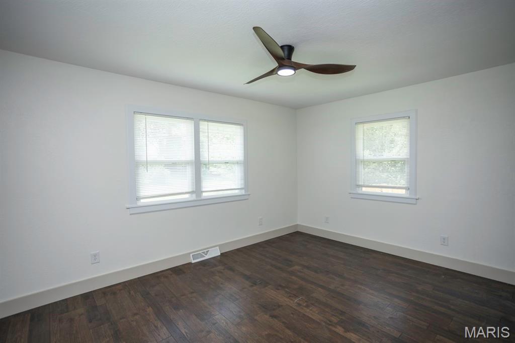 804 E Main Street Property Photo 20