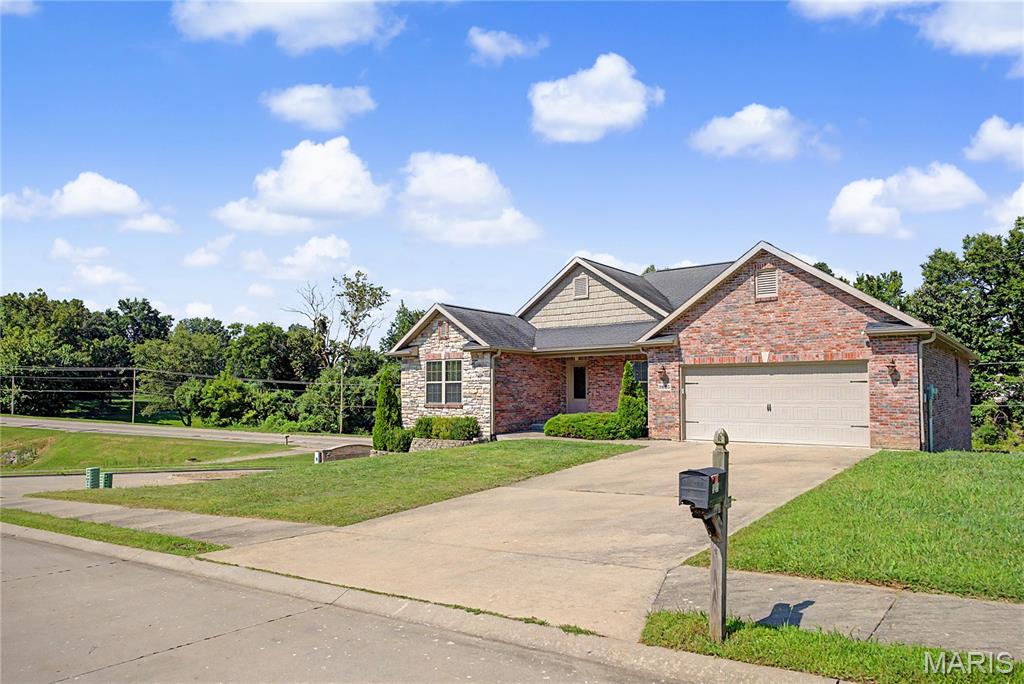 2625 Liberty Court Property Photo 3