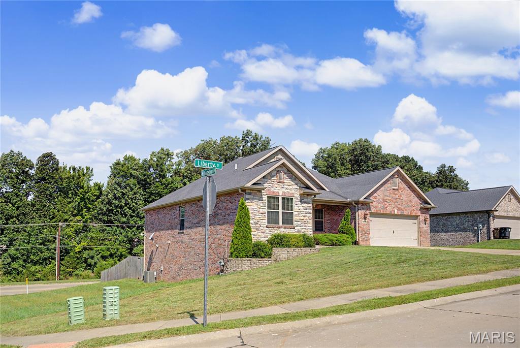2625 Liberty Court Property Photo 4