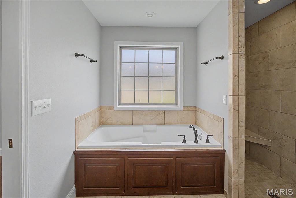 2625 Liberty Court Property Photo 27