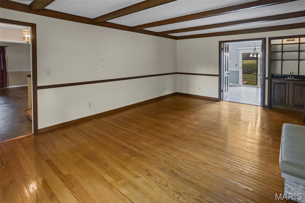 1011 Richard Drive Property Photo 12