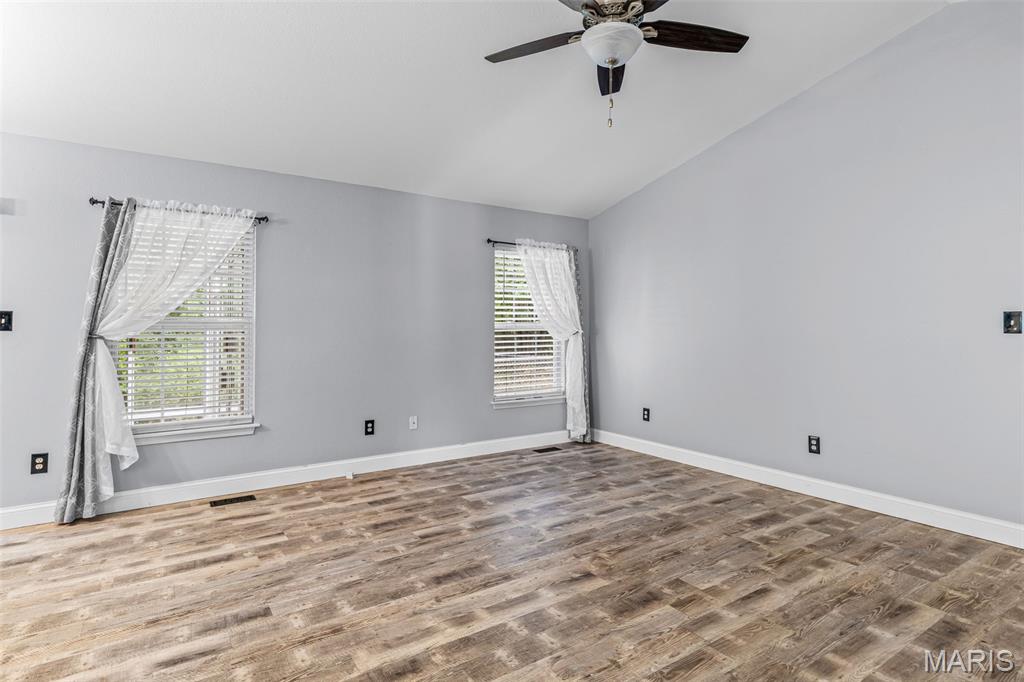 223 Williamsburg Drive Property Photo 13