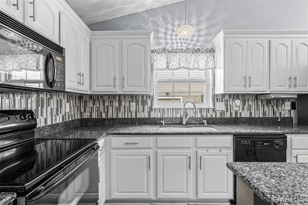 223 Williamsburg Drive Property Photo 20