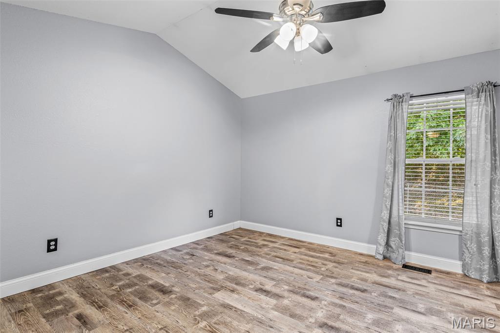 223 Williamsburg Drive Property Photo 32