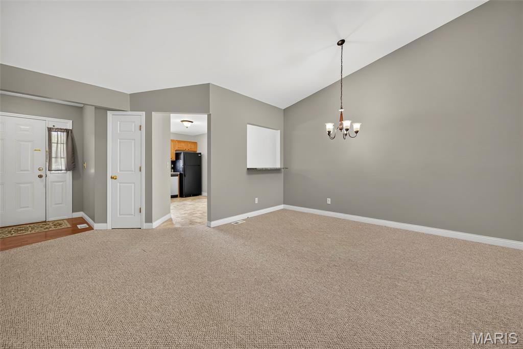 384-386 Shadow Pines Drive Property Photo 52