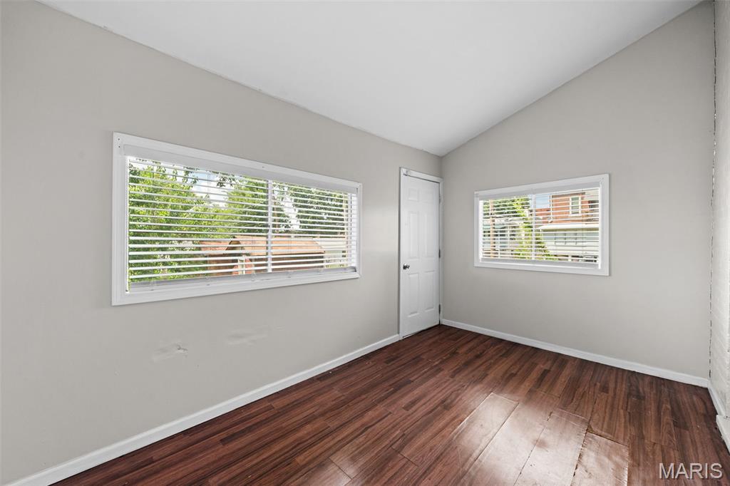 4717 S Compton Avenue Property Photo 19